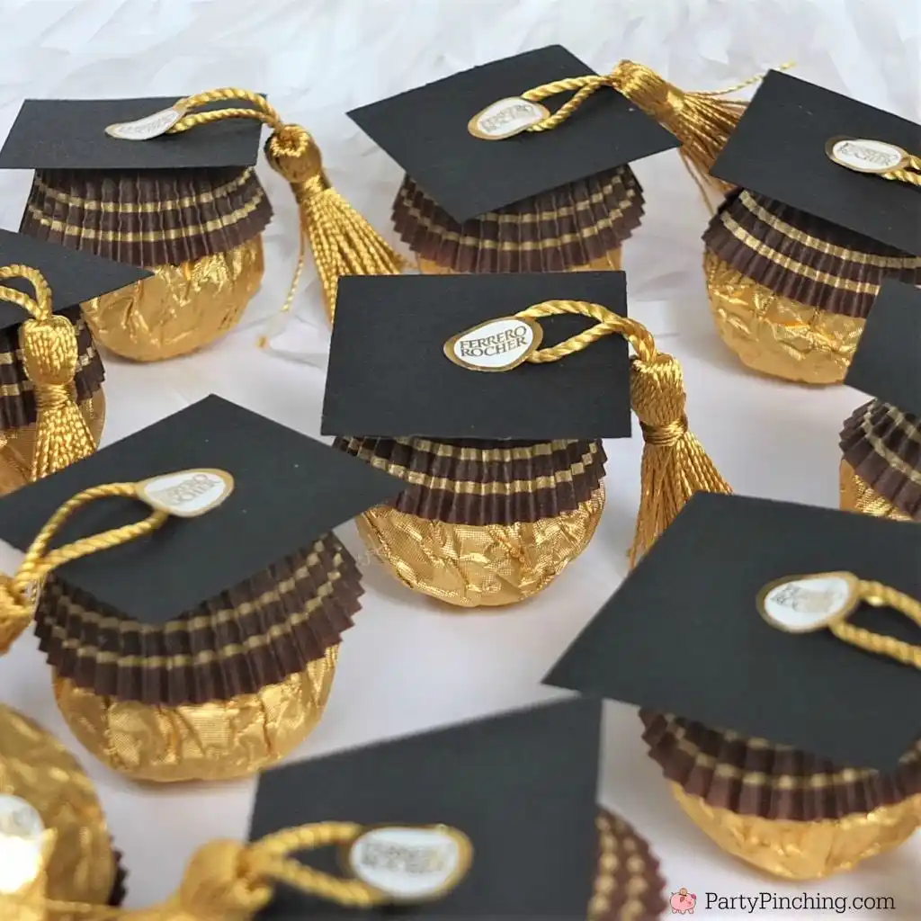 21 DIY Graduation Party Favors That Wow Your Guests 4 Choose the Perfect Favors for Your Grad Party Theme