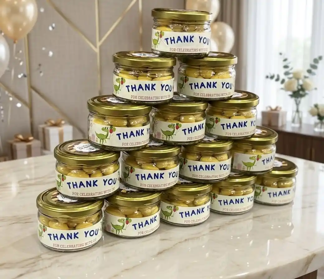 21 DIY Graduation Party Favors That Wow Your Guests 5 Personalized Candy Jars