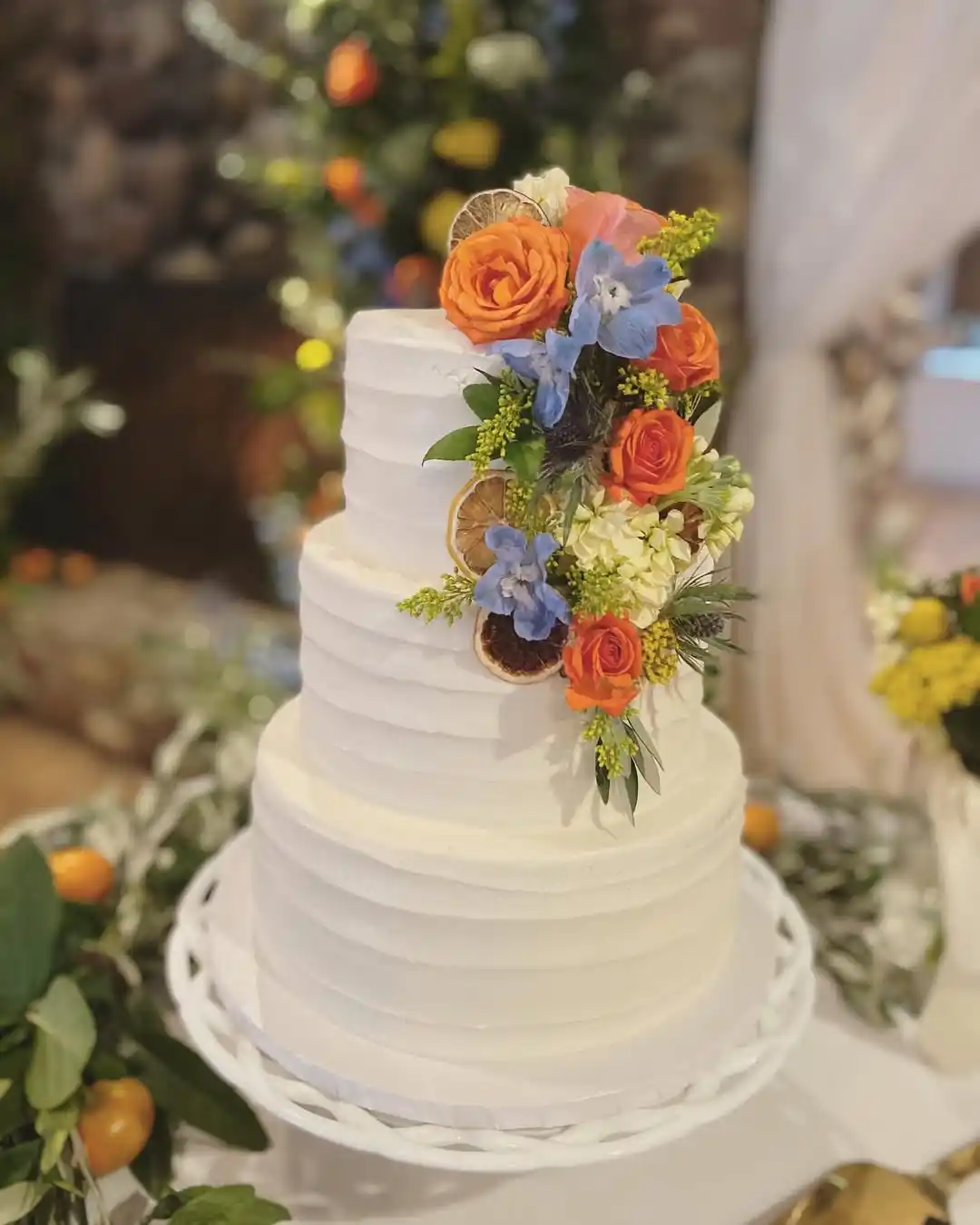Orange Wedding Cakes That Steal the Spotlight 6 Orange and White Floral Cake