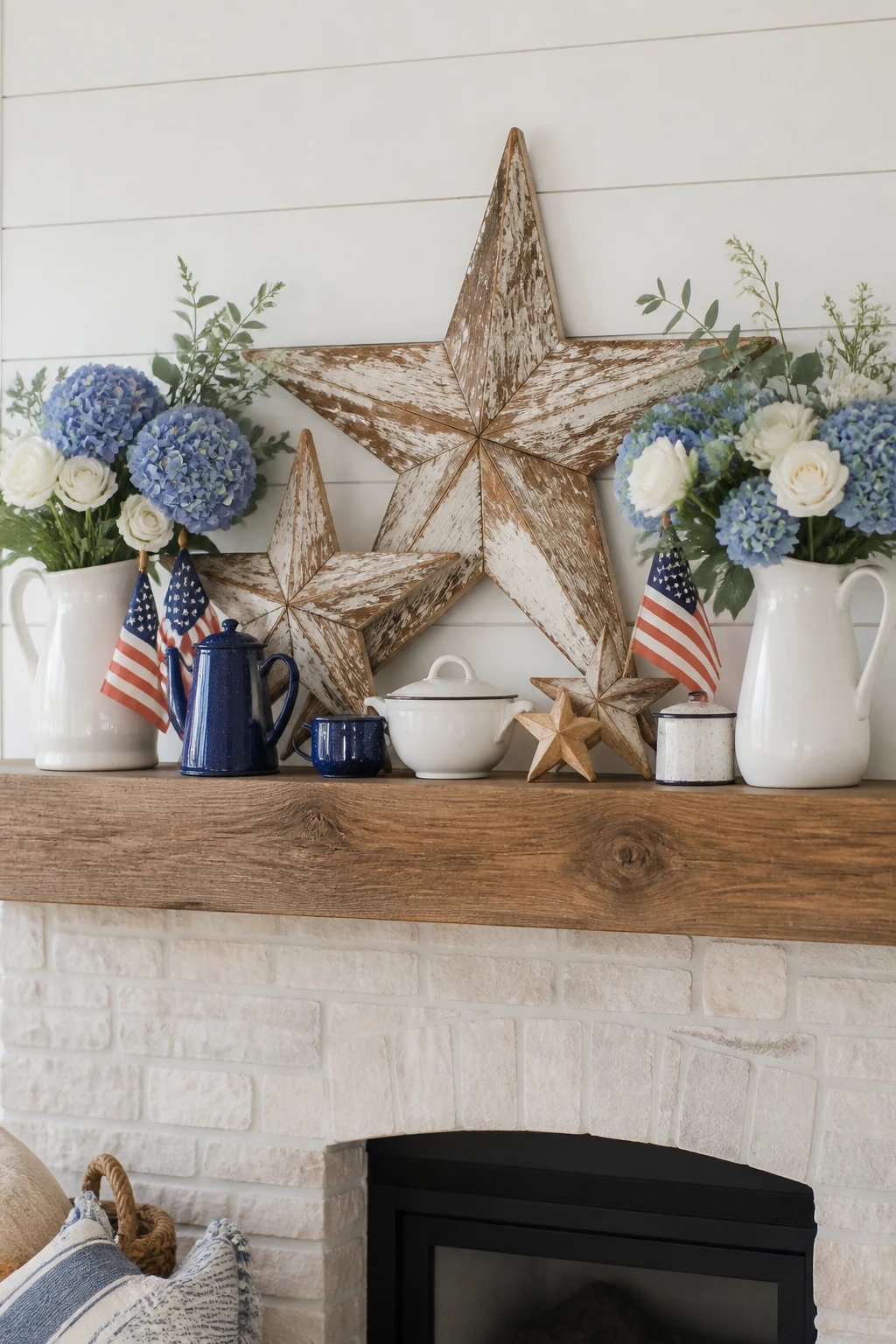 10 Modern 4th of July Decoration Ideas for a Sleek and Stylish Holiday Look 6 Item 5